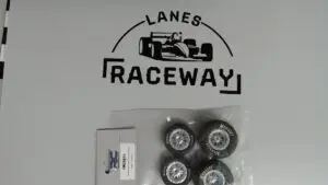 WIN_20251205_18_40_33_Pro.jpg 1RC Front/Rear Soft Tires & Chrome Wheels, Hoosier, 1/18 Sprint (Set of 4)